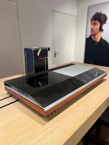 Bang en Olufsen - BeoCenter 7007 + 7007 Terminal Radio