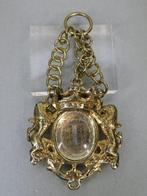 Bodebus Gouda, 18e eeuw, zilver verguld (Heraldiek/insigne)