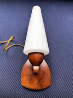 Lamp - glas koper en teakhout - Zeven vintage wandlampen, Antiek en Kunst