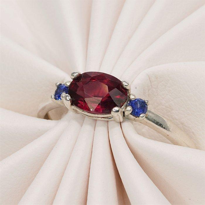 Zonder Minimumprijs - G&J - Cocktailring - Crimson Flame, Handtassen en Accessoires, Antieke sieraden