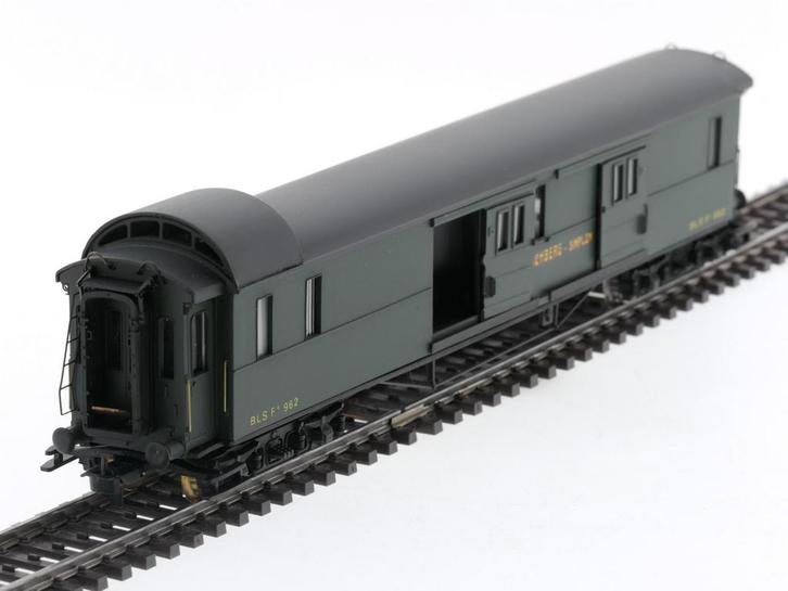 Schaal H0 Metropolitan 6031 bagagewagon RIC F4 Van De BLS..., Hobby en Vrije tijd, Modeltreinen | H0, Wisselstroom, Wagon, Zo goed als nieuw