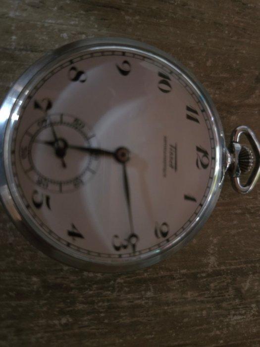 Tissot - Vintage - Binnenwerknummer 887682 - 1900-1949, Handtassen en Accessoires, Horloges | Heren