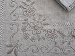 Tovaglia Gran misura in canapa di lino con ricamo a mano 16