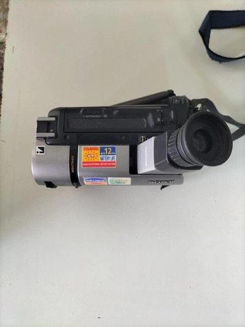 Sony Handycam - Hi8 Video Camera Recorder CCD-TR840E Caméra beschikbaar voor biedingen