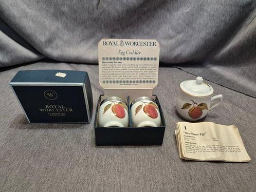 Royal Worcester - Tafelservies (3) - Egg Coddler - Porselein, Antiek en Kunst, Antiek | Meubels | Tafels