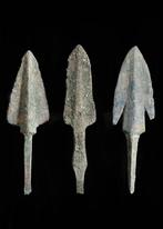 Bronstijd Brons Arrowhead Group (3) (Zonder minimumprijs), Antiek en Kunst