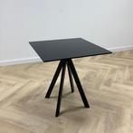 Design Pedrali Arki 4 tafel, (hxbxd) 72x69x69 cm, zwart, Huis en Inrichting, Gebruikt, Metaal