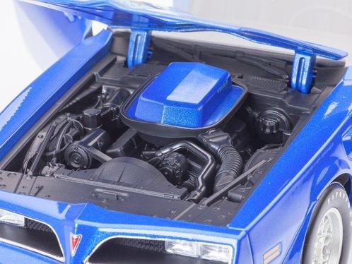 Maisto 1:18 - Voiture de sport miniature - Pontiac Firebird, Hobby en Vrije tijd, Modelauto's | 1:5 tot 1:12