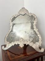 Grande e Antico Specchio al mercurio cesellato -, Antiek en Kunst
