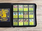 Pokémon - 300 Compleet album - Scarlet & Violet - Surging, Nieuw
