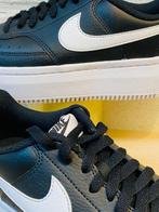 Nike - Veterschoenen - Maat: EU 42, Nieuw