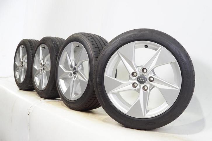 Audi A3 8Y 17 inch Velgen + Zomerbanden Goodyear Origineel, Auto-onderdelen, Banden en Velgen, Ophalen of Verzenden