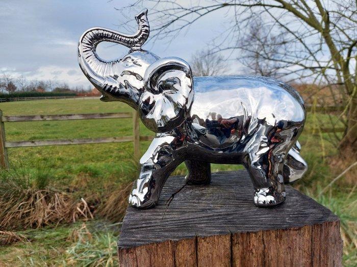 Beeld, olifant in zilver chrome kleur - 32 cm - gesteente, Antiek en Kunst, Kunst | Designobjecten