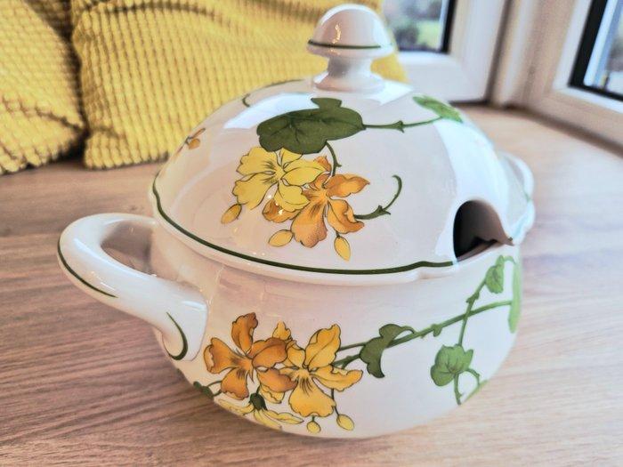 Villeroy & Boch - Tureen - Geranium - Keramiek - Zeer, Antiquités & Art, Antiquités | Meubles | Tables