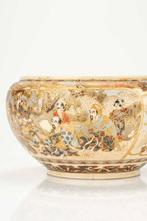 Vase - Céramique, Émail, Or, Un cache-pot en Satsuma, Antiek en Kunst
