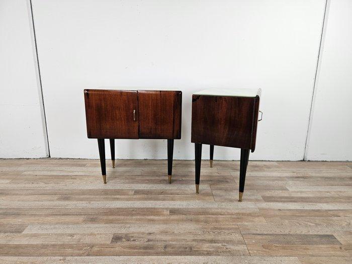 Nachtkastje - Mid-century nachtkastjes in mahoniehout en, Antiek en Kunst, Kunst | Designobjecten