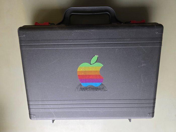 (No reserve price) Apple lot software and manuals + original, Games en Spelcomputers, Spelcomputers | Overige Accessoires