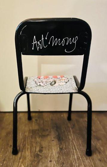 Artmony - Chaise enfant Snoopy pop corn