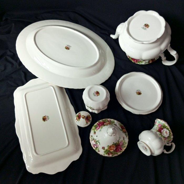 Royal Albert - Unknown - Bord (8) - Old Country Roses -, Antiek en Kunst, Antiek | Meubels | Tafels