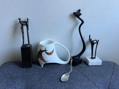 Corry Ammerlaan - Beeldje, Handdruk - 10 cm - Legering, Antiek en Kunst, Curiosa en Brocante