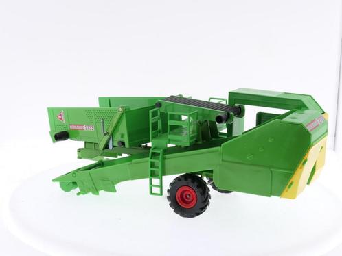 Schaal 1:32  SIKU 3856  Wuhlmaus Aardappelrooier #3491, Hobby en Vrije tijd, Modelauto's | 1:32, Zo goed als nieuw, Ophalen of Verzenden
