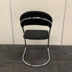 Thonet ST 14 vergaderstoel, zwarte grove rib stoffering -