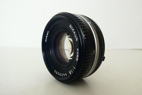 Nikon Nikkor F.1:1,8 50mm brightlens, Audio, Tv en Foto, Fotocamera's Analoog