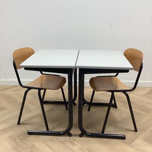 Tweedehands complete school set Galvanitas, 10 stoelen + 10, Huis en Inrichting, Stoelen, Gebruikt, Eén, Hout