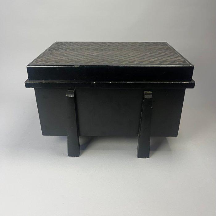 Kist - Hout - Karabitsu Chest - Black Laquer Storage box -, Antiek en Kunst, Antiek | Overige Antiek