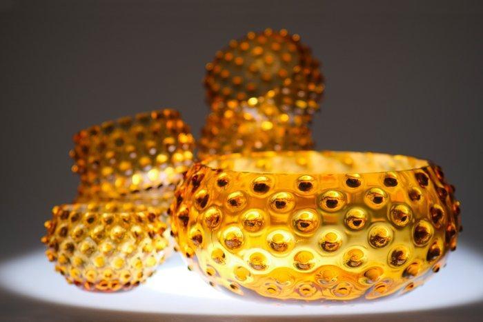 Eetservies - Glas - Zeven-delige set glazen bekers van, Antiek en Kunst, Kunst | Designobjecten