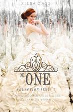 De one / Selection trilogie / 3 9789000338658 Kiera Cass, Boeken, Verzenden, Gelezen, Kiera Cass