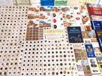 Wereld. +600 Coins/Banknotes/Etc. From the Roman Empire to, Postzegels en Munten