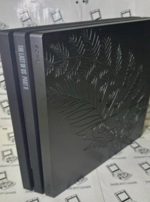 Sony - Playstation 4 (PS4) - Pro - Limited Edition The Last, Games en Spelcomputers, Spelcomputers | Overige Accessoires