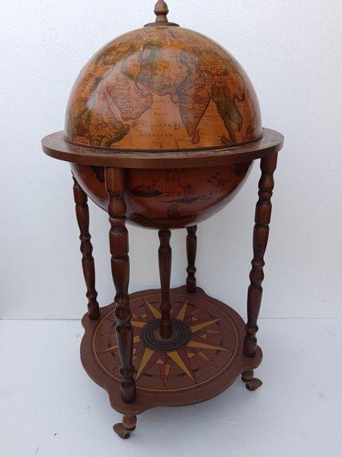 Bar - Bois, pâtes - Bahut-bar globe terrestre, armoire à, Antiek en Kunst, Curiosa en Brocante