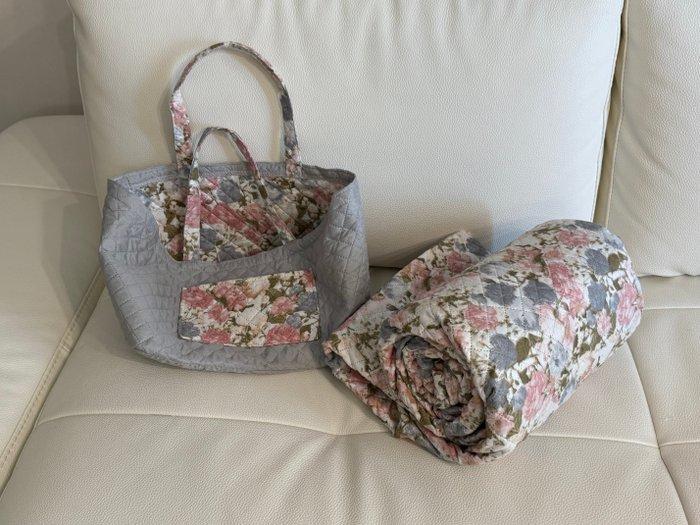 San Leucio top quality - Elegante, gewatteerde plaid voor, Antiquités & Art, Tapis & Textile