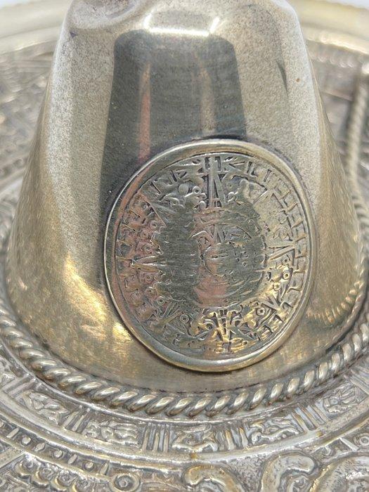 Miniatuur figuur - 925 mexicaans zilveren sombrero - Zilver, Antiek en Kunst, Antiek | Zilver en Goud