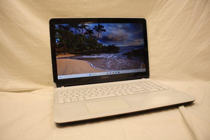 Luxury multimedia laptop: Sony Vaio SVF1521A1E - Intel Core, Games en Spelcomputers, Spelcomputers | Overige Accessoires