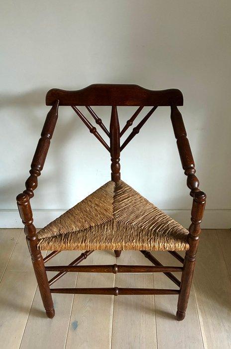 Stoel - Eik - hoekstoel breistoel bies, Antiek en Kunst, Curiosa en Brocante