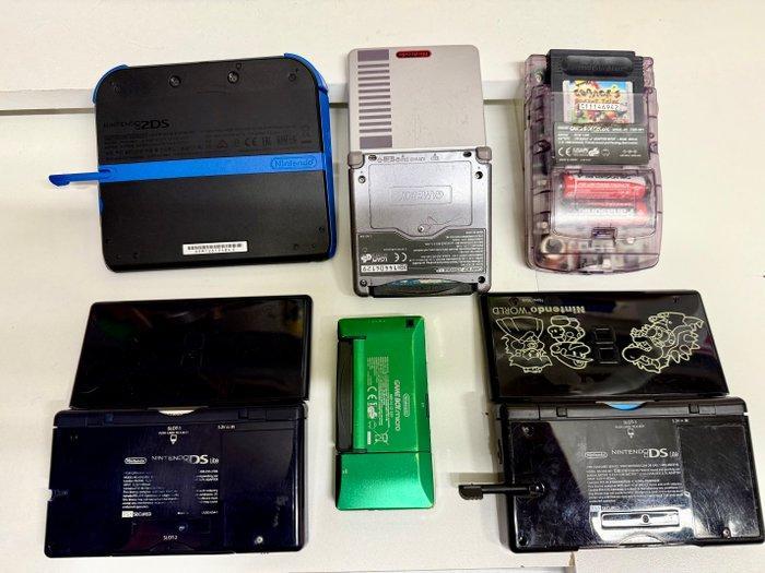 Nintendo - Various Nintendo handhelds and games -, Games en Spelcomputers, Spelcomputers | Overige Accessoires