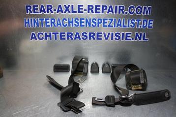 Opel Monza, gordel links en rechts, gebruikt. (Interieur)