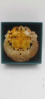 Heilig amulet Hongshan van Koi-karpers en natuurlijk jade -