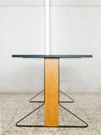 Artek - Erwan Bouroullec, Ronan Bouroullec - Table - Kaari -