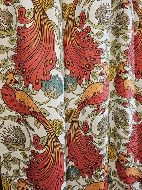Fenice de William Morris, tissu Art Nouveau Arts and, Antiek en Kunst, Antiek | Tapijten, Tafelkleden en Textiel