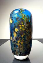 Maxence Parot - Vaas - Vaas met unieke opaalkleurige en