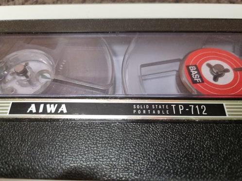 Aiwa - TP-712 Magnétophone portable, Audio, Tv en Foto, Radio's