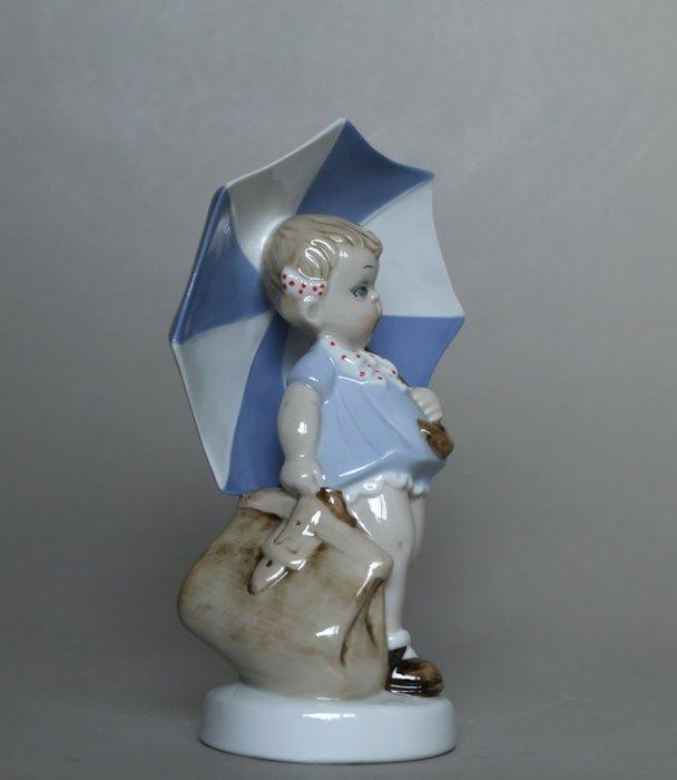 Royal Dux Bohemia - Beeld, “Ragazza con valigia e ombrello, Antiek en Kunst, Antiek | Glaswerk en Kristal