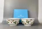 Wedgwood - Set kommen (2) - Wild Strawberry - Been, Glazuur,