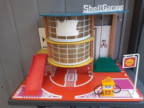 SIO 1:43 - 1 - Voiture miniature - Sio Garage Shell met Lift, Hobby en Vrije tijd, Modelauto's | 1:5 tot 1:12