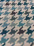 Prestigieus stevig weefsel met pied de poule-bewerking. -, Antiek en Kunst