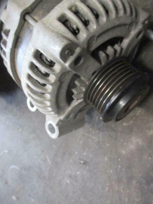 Alternator Range Rover Sport 3.0 LR124836, Auto-onderdelen, Overige Auto-onderdelen, Gebruikt, Land Rover, Ophalen of Verzenden